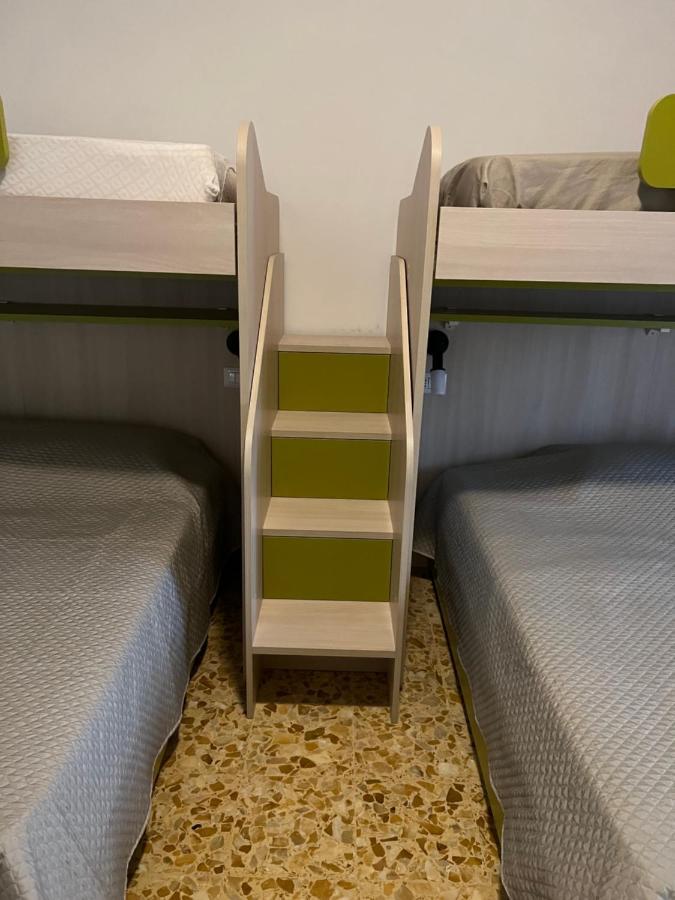 Casa Vacanze Refugium & Lounge Ferienwohnung Vico Del Gargano Exterior foto